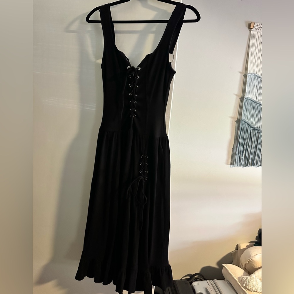 Dollhouse Midi Dress - Picture 3 of 7
